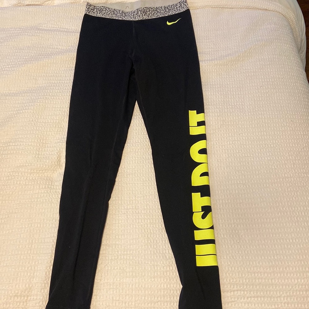 Nike dri-fit leggings